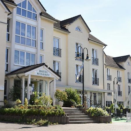 Landhotel Gillenfelder Hof Eksteriør billede